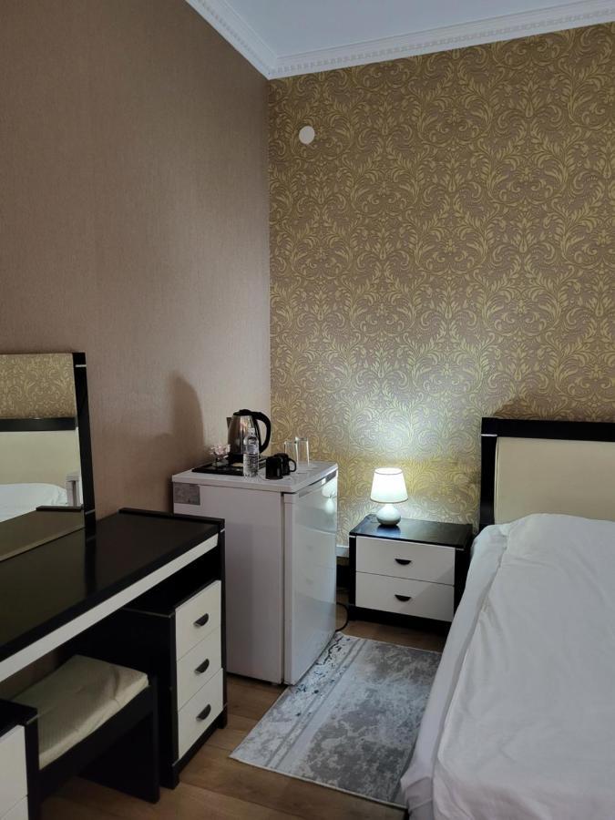Seoul Hotel Chimkent Extérieur photo