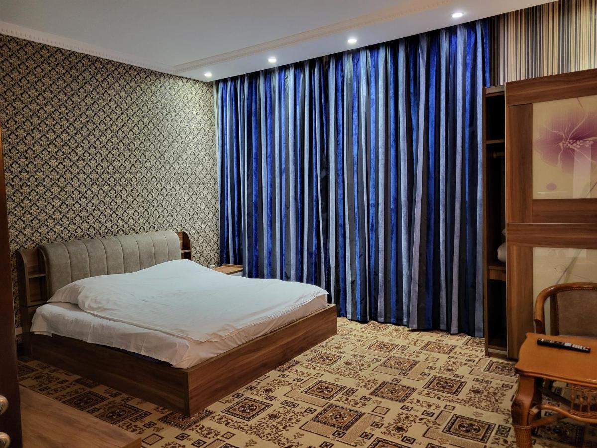 Seoul Hotel Chimkent Extérieur photo