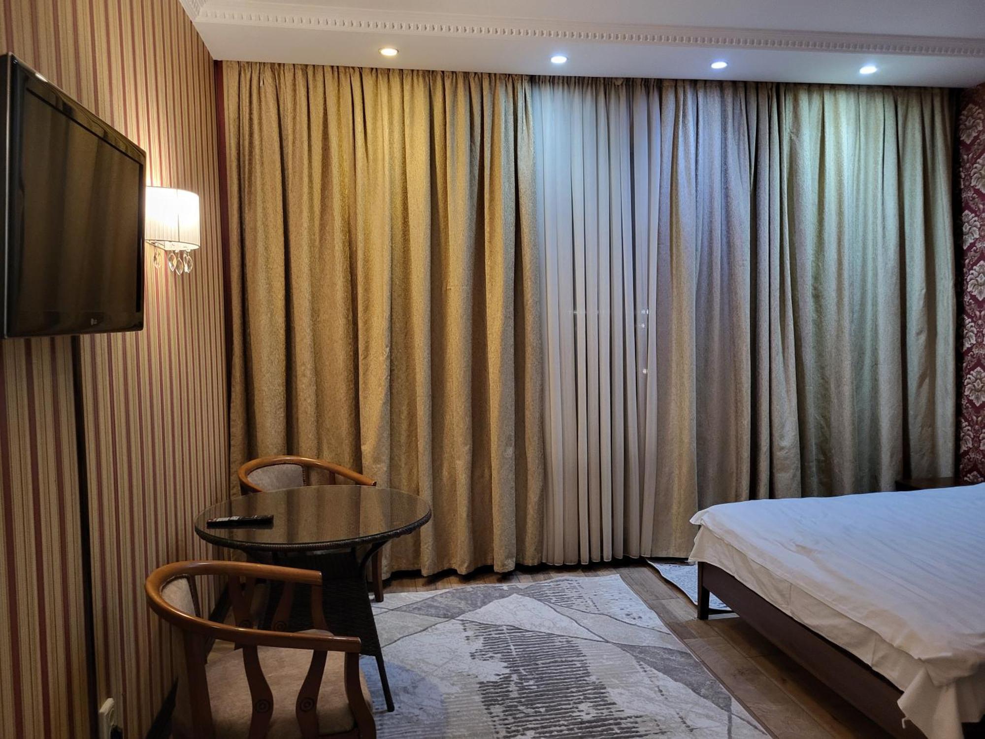 Seoul Hotel Chimkent Chambre photo