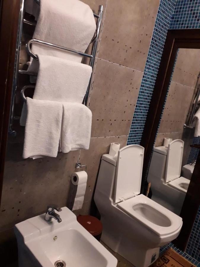 Seoul Hotel Chimkent Extérieur photo